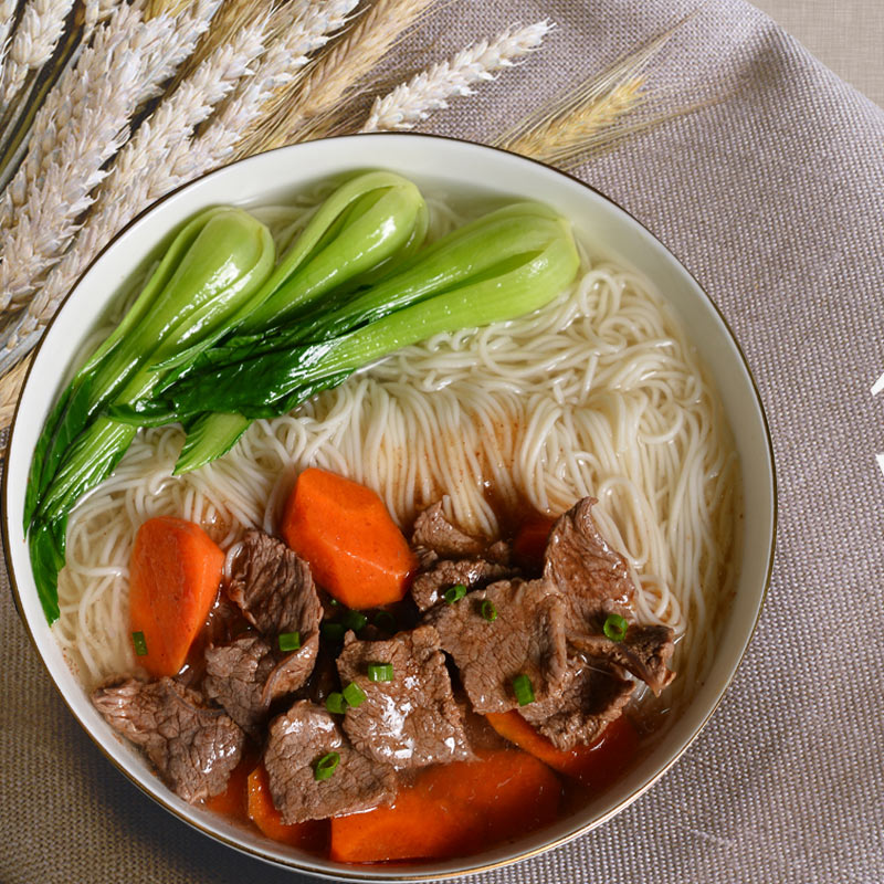 Specialty braised beef with noodles